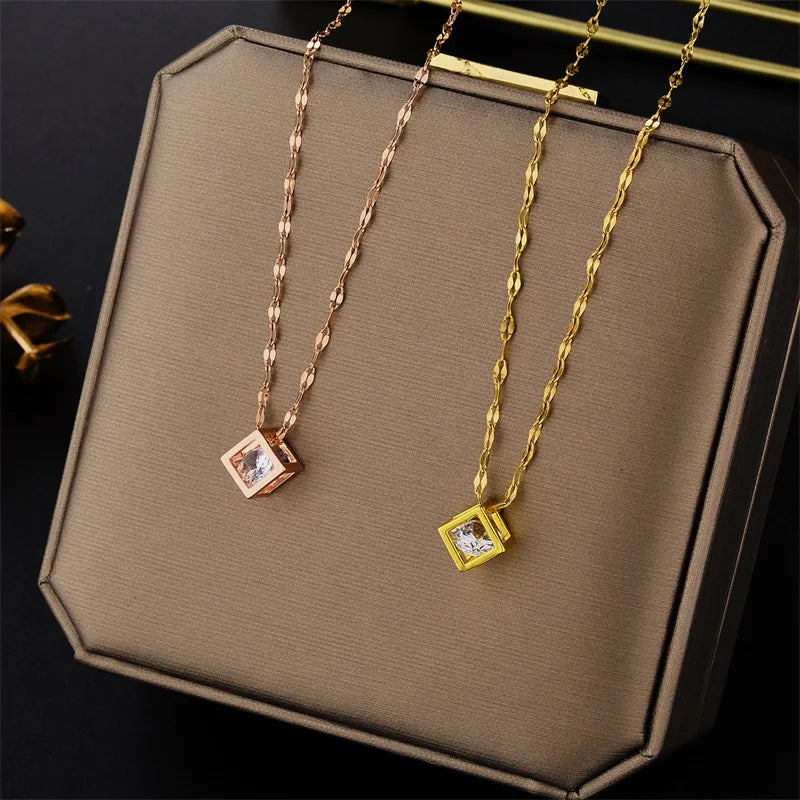 Colar Cubo com Zircônia
