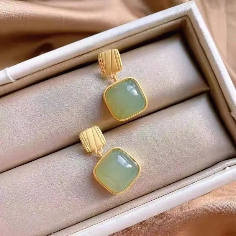 Brinco Jade Green 18K