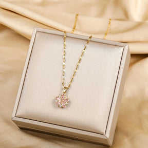 Colar Rosa Delicada Cristal