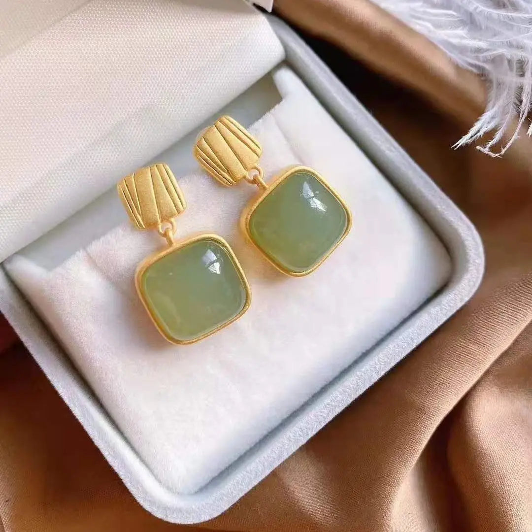 Brinco Jade Green 18K